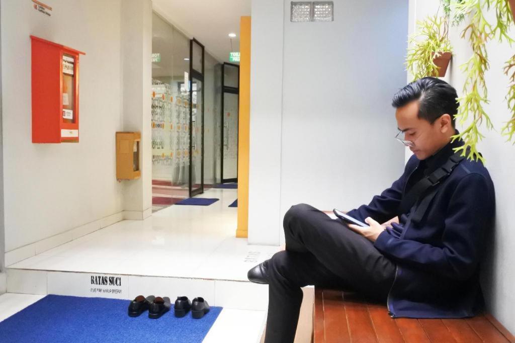 Sofyan Hotel Soepomo Jakarta Bagian luar foto