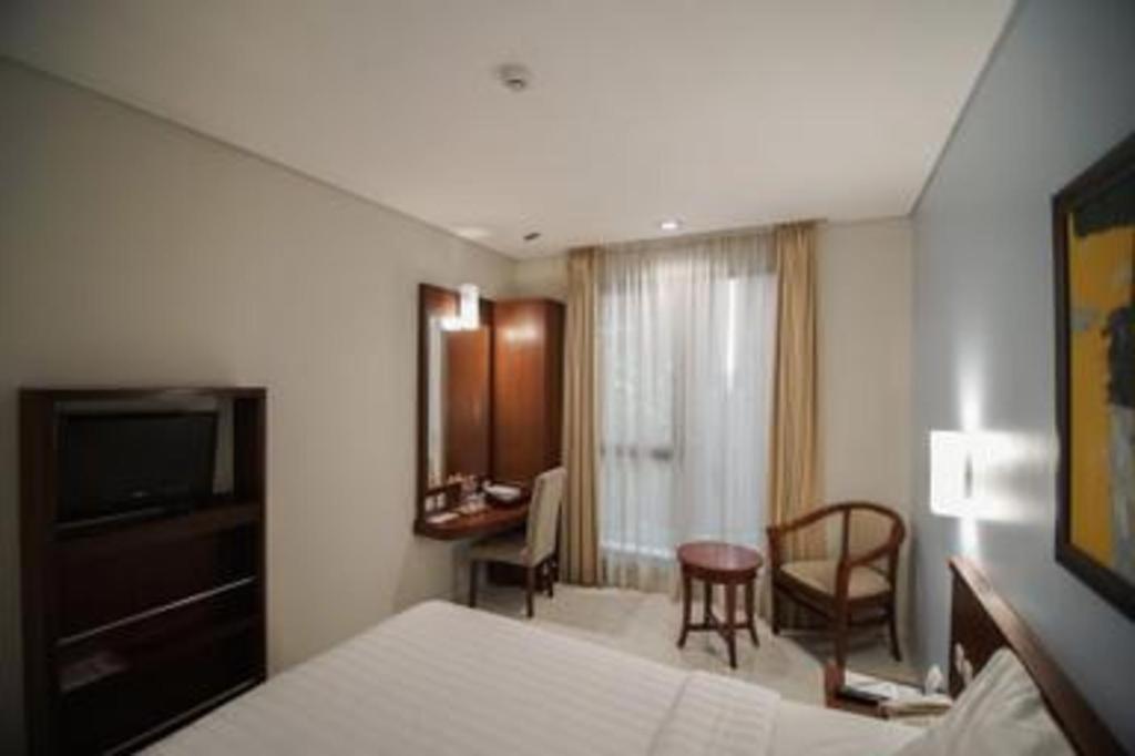 Sofyan Hotel Soepomo Jakarta Bagian luar foto